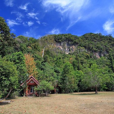 Langu Phupha Resort Satun Esterno foto