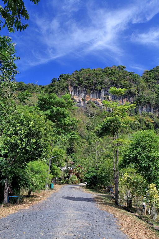 Langu Phupha Resort Satun Esterno foto