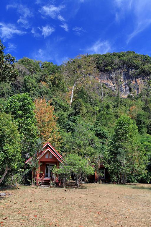 Langu Phupha Resort Satun Esterno foto