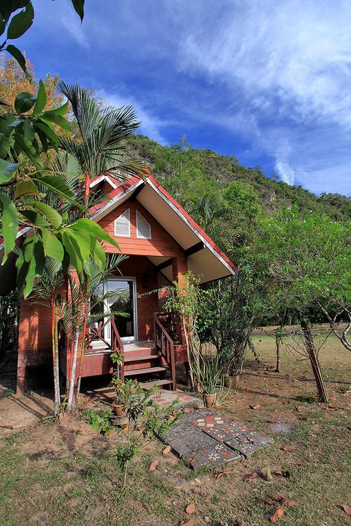 Langu Phupha Resort Satun Esterno foto